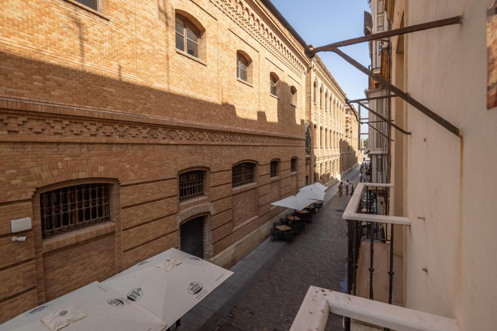 Piso Nuevo En Pleno Centro De Cadiz, Calle Plocia Appartement *